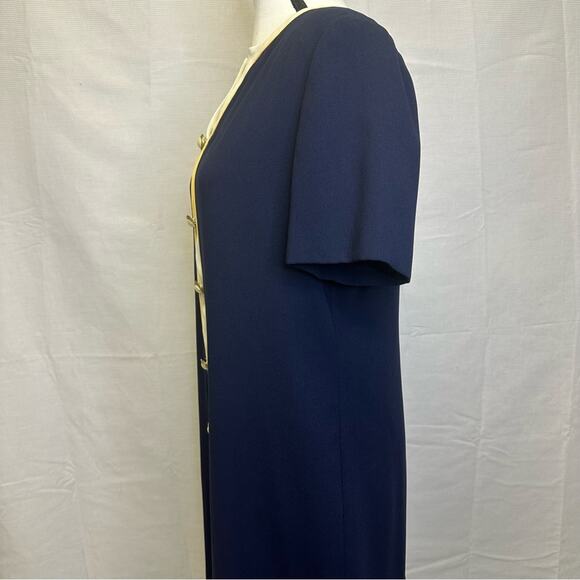 Vintage Talbots Navy Blue Dress with Contrast Trim and Pearl Buttons - Size 4 - Picture 4 of 11